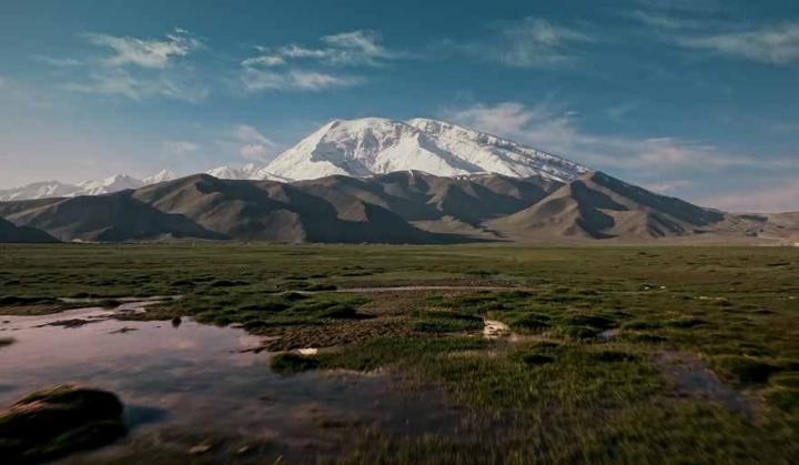 IN XINJIANG 骑·新疆 画面 2